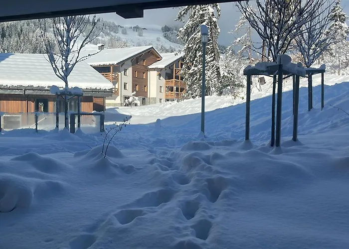 Praz Sur Arly Eclat Des Veriaz Vue Sur Jardin *